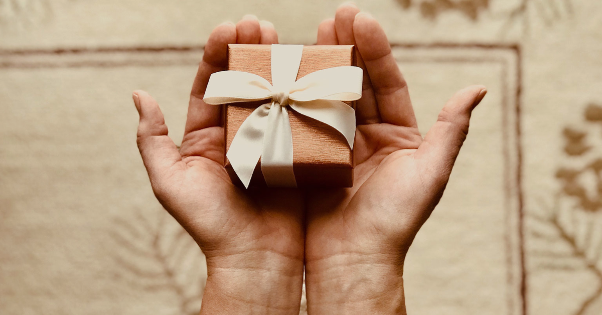 Year-end Giving Year-end Giving